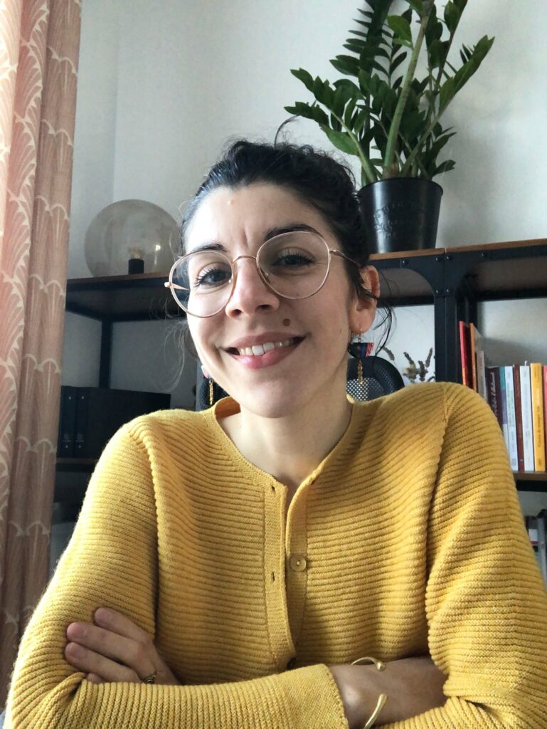 Marina Alves diététicienne nutritionniste près d'Angers à son cabinet de Trélazé